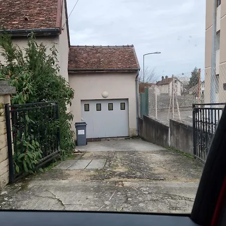 Maison A Holiday home Troyes